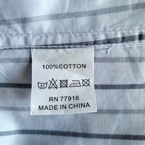 English Laundry Men's Dress Shirt, White & Black/Gray Stripes, 100% Cotton. - Picture 11 of 12
